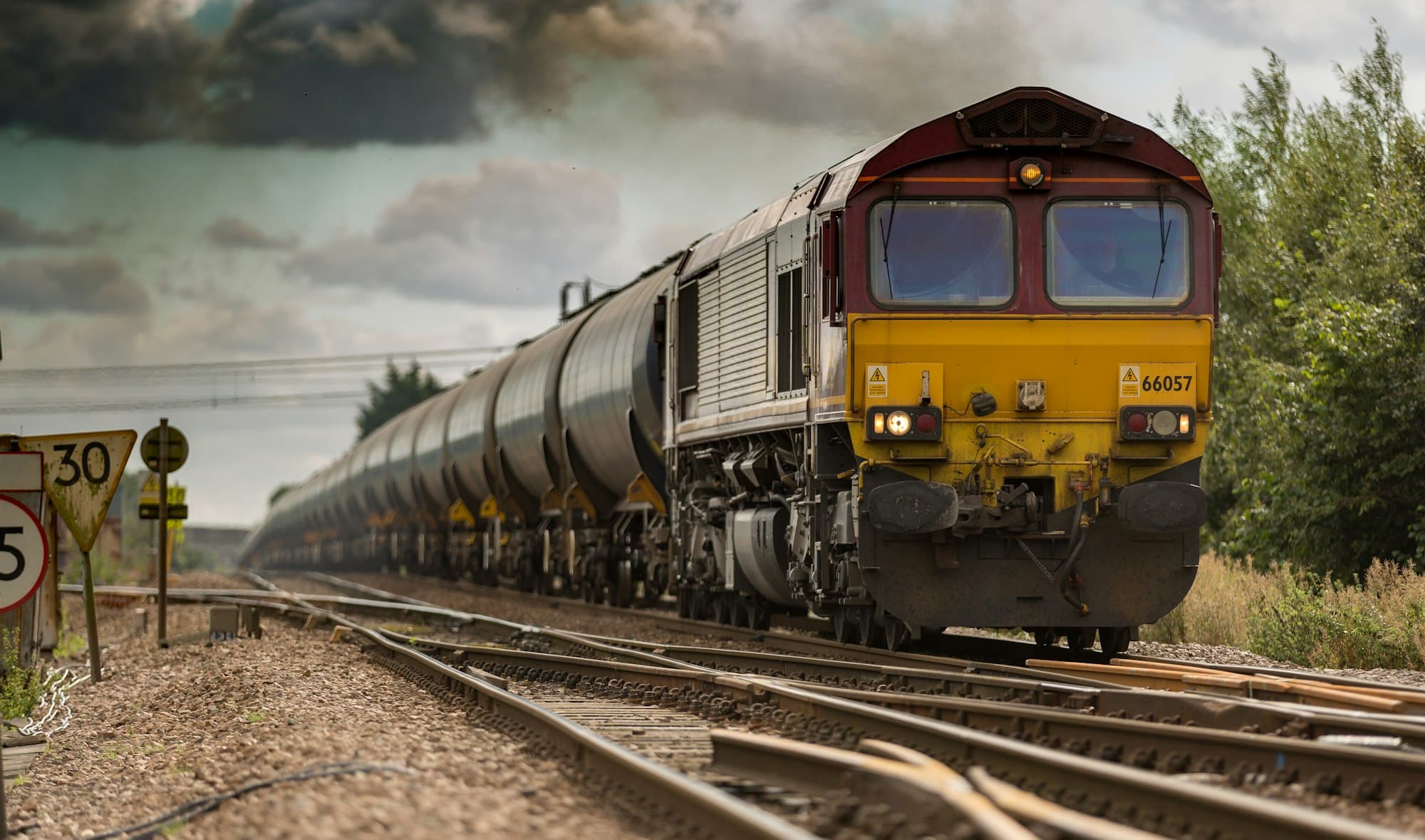 Freight train with tank cars
